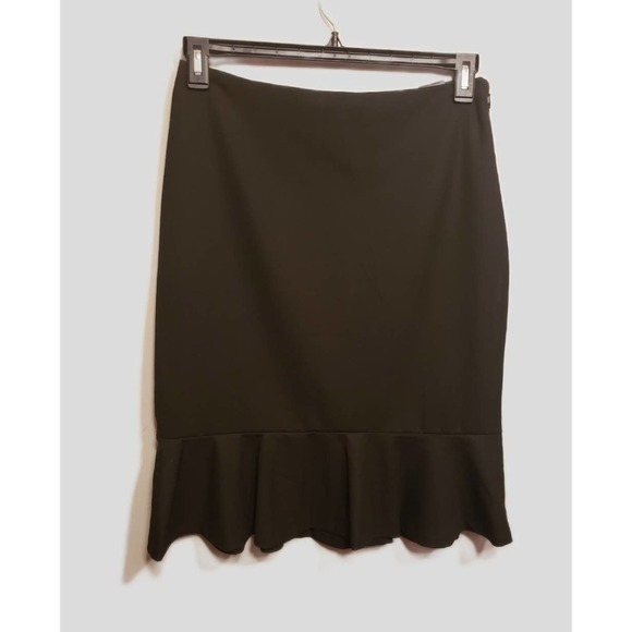 NWT Limited Black Collection Black Skirt size 8 Side Zip Ruffled High Waist - Picture 1 of 4